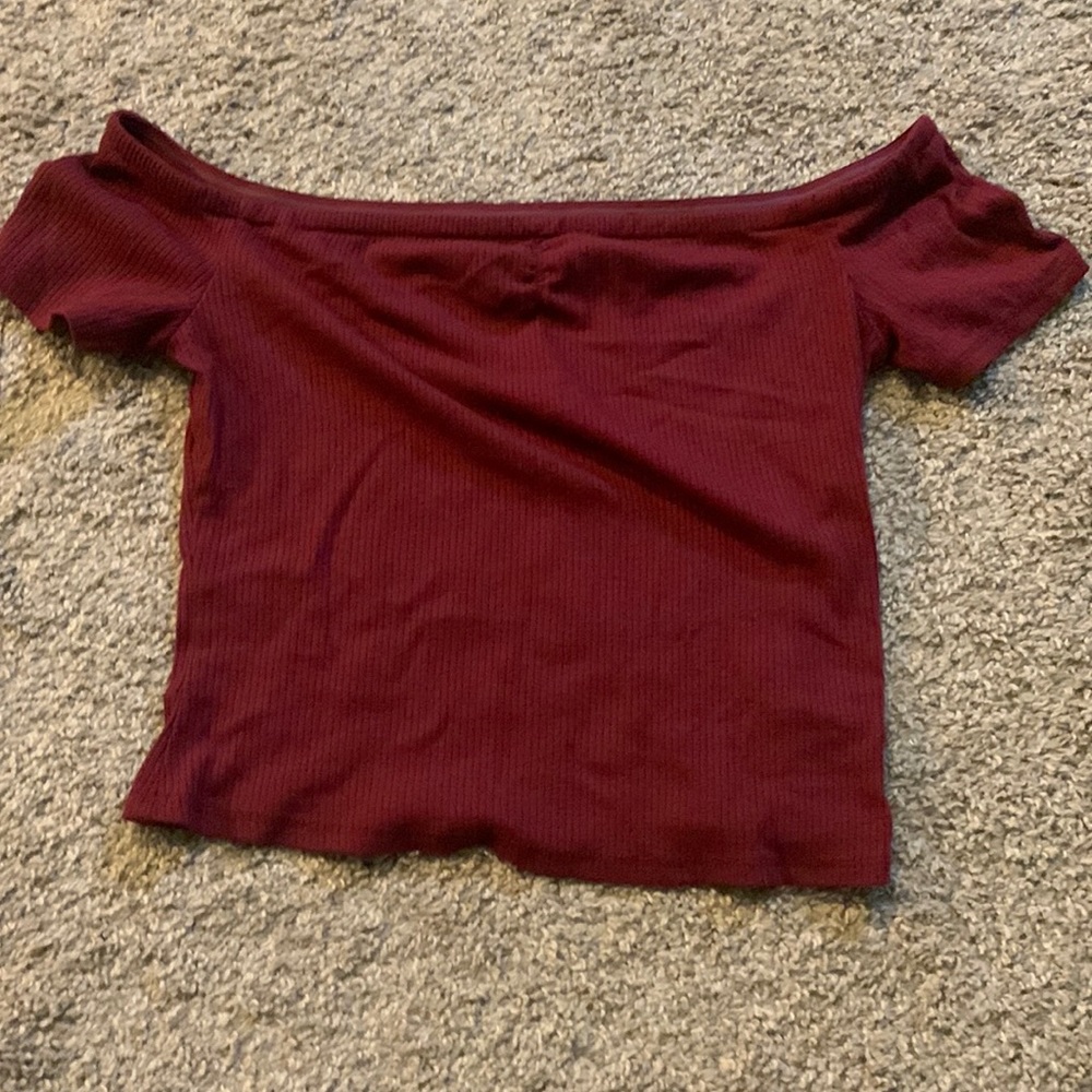 Dark red crop top. Size small. Smoke free home. Brand- Mossimo supply Co
